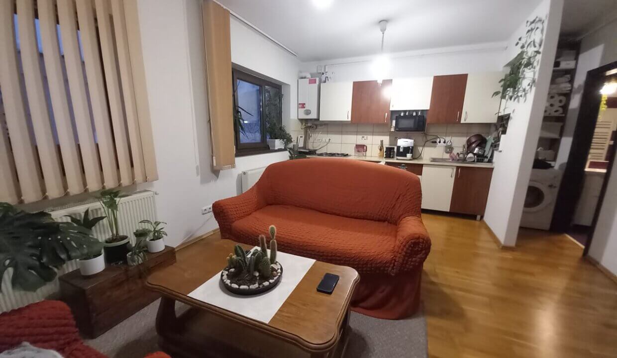 1bca872f-d5bb-40a1-82ed-52431b7bec4a